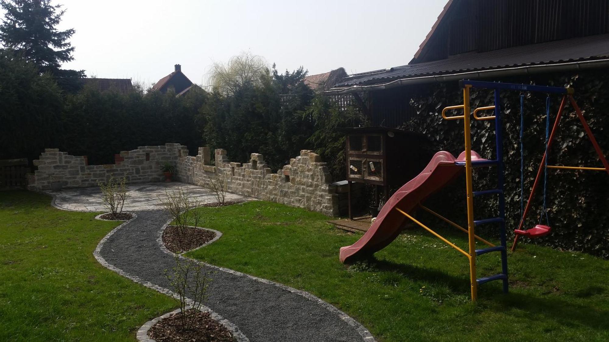 Cafe Im Hof- Bed & Breakfast Streufdorf 外观 照片