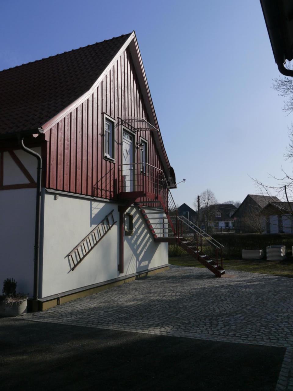 Cafe Im Hof- Bed & Breakfast Streufdorf 外观 照片